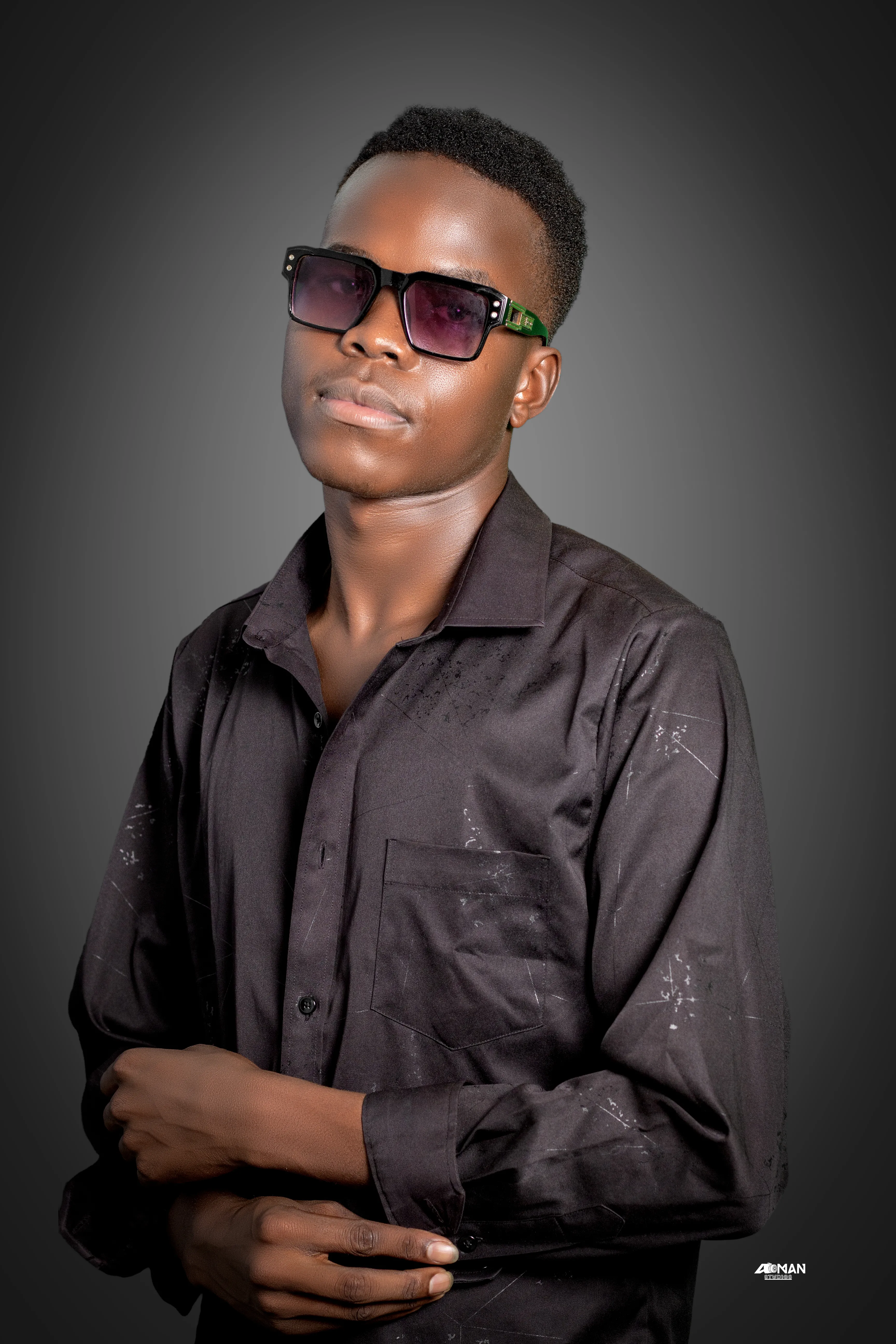 Omoyo_Clief Emies Yujie ft Naffz Cee - Clief Emies Yujie