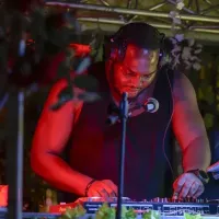 DJ Sowe B