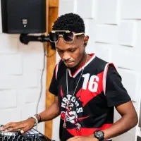 Dj Julian K